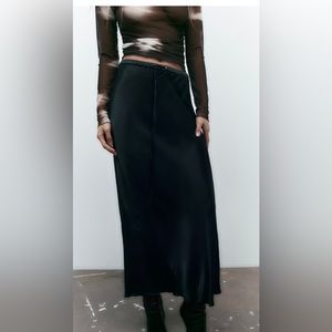 NWT Zara Satin Skirt